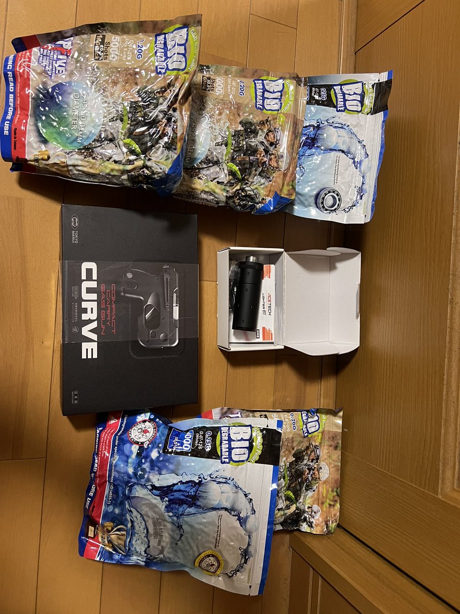 hiroto1770's tweet photo. めちゃサバでの軍拡終了
次回はショットショー冬の部かな
またリベレーターさんのガチャでハンドガンゲットだぜ〜‼️
＃めちゃサバ ＃リベ ＃サバゲー ＃関西 https://t.co/JGJdkQGQjM