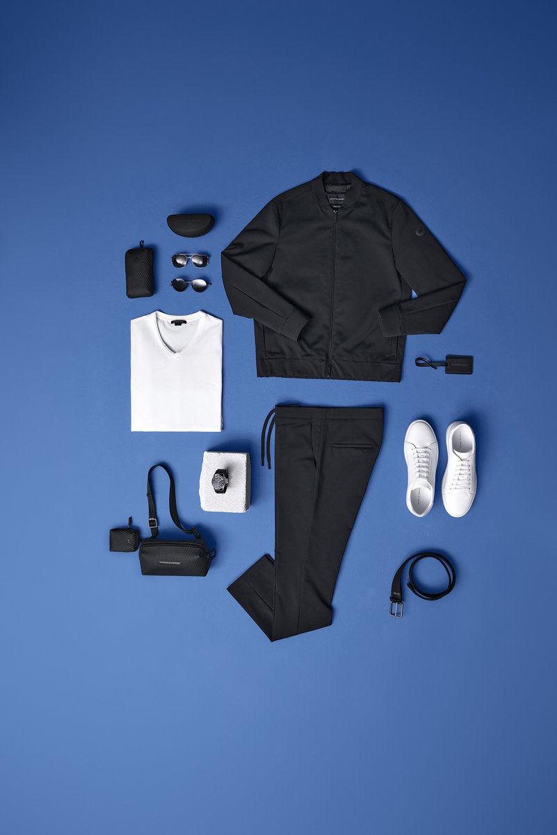 JashanmalBH's tweet photo. THE PERFECT FUSION OF ELEGANCE AND SPORTINESS.
Athleisure sportswear from Porsche Design skillfully combines business with lifestyle and (motor) sport with fashion.
#PorscheDesign #fashion #Athleisure #sportswear #sports #FW23collection #NewCollection #Jashanmal #Bahrain https://t.co/sNWggDeKca