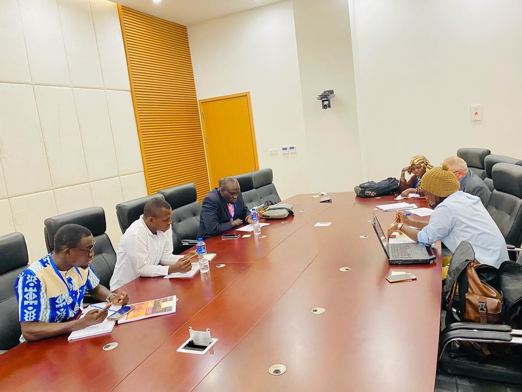 iamdawdacham's tweet photo. Honored to have been nominated to join EPIC Response's National Experts Group for flood and drought risk management, and co-facilitated a 2-day workshop on findings from its inaugural application in The Gambia a few weeks ago.

#EPICResponse #FloodAndDroughtManagement #Gambia https://t.co/96ZkNGScUO