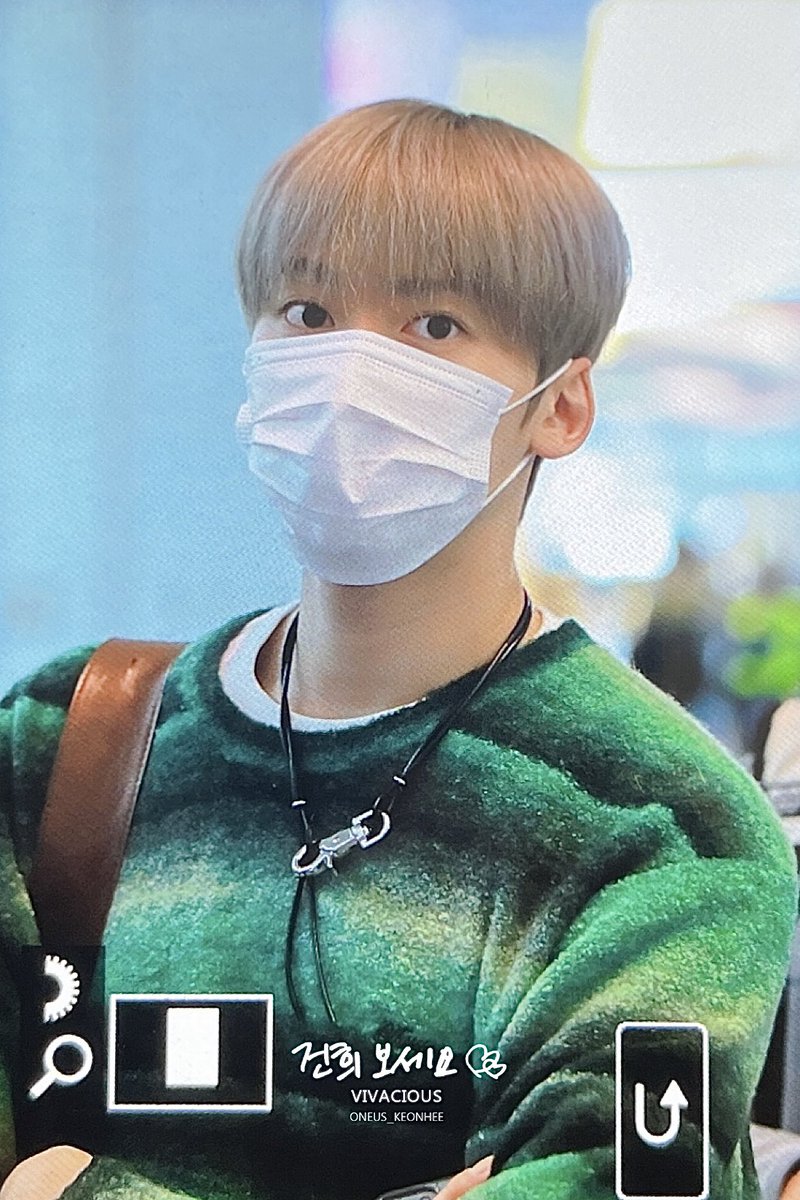 vivacious_kh's tweet photo. 231029 💙
 #원어스 #ONEUS #건희 #KEONHEE #건희의_순간 #건희의_오늘 https://t.co/tR1xORV4NA