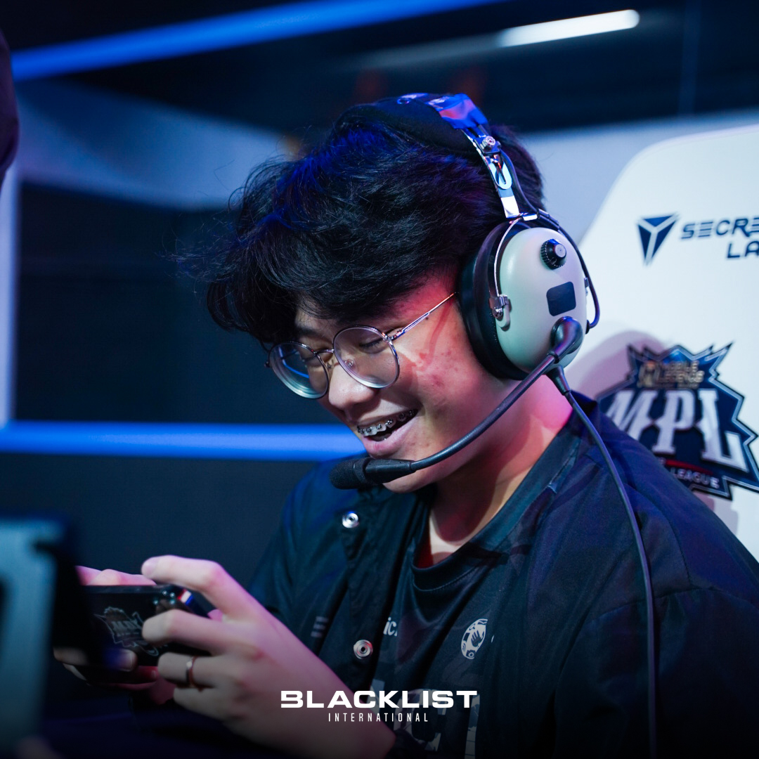 BLACKLISTINTL's tweet photo. Your time will come too, Hadji.

You’re already legendary for us and your contributions and achievements will always be treasured.

#BackToOne | #MPLPH https://t.co/04Jyp6ZoLG
