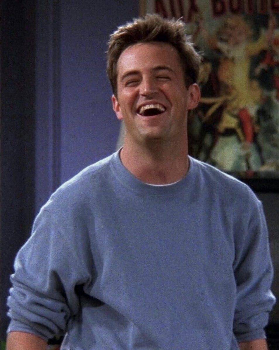 najwamoremio's tweet photo. It’s really heartbreaking to think that he made billions of people laugh for decades yet had such a hard life which ended so early. Rest in peace Matthew Perry, you will always be loved and remembered 😔🤍 https://t.co/UTg1s03Gjk