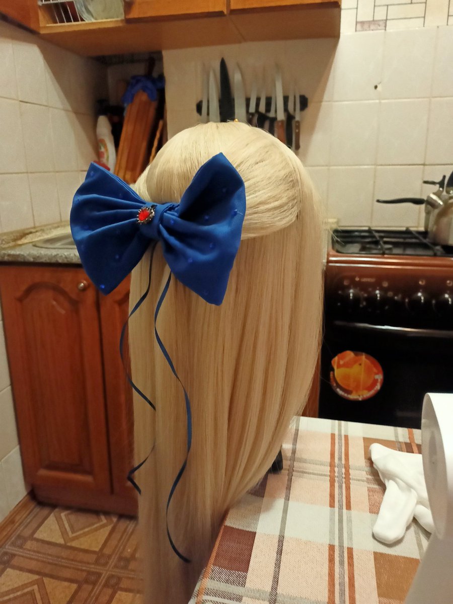 eva__romanova's tweet photo. @kosmoaila Я визажист, косплеер и ролевик. Сейчас начала осваивать парички) так себе хвастаться, но эть https://t.co/1fz8hSUvRI