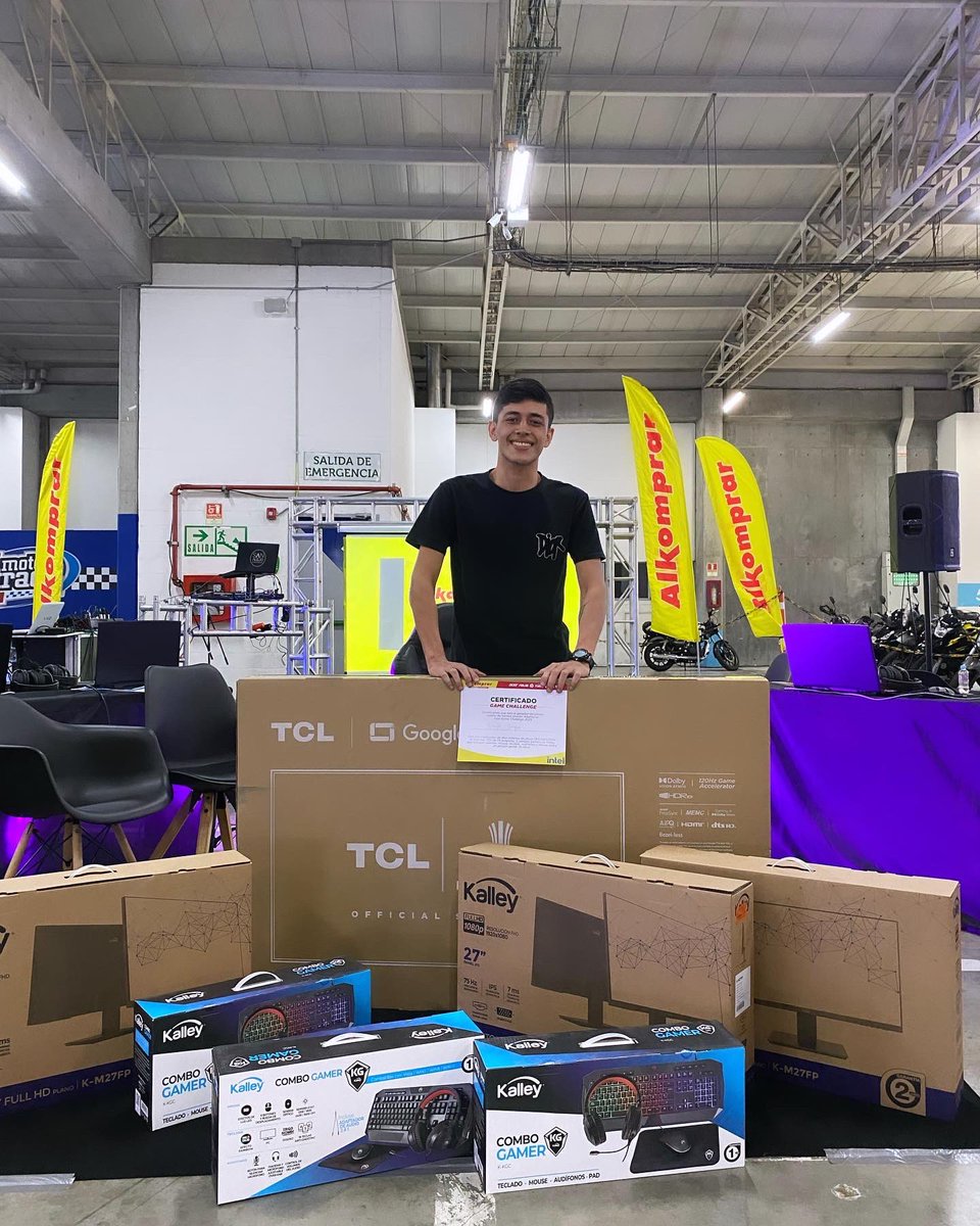 Kamui 🇨🇴 tweet media