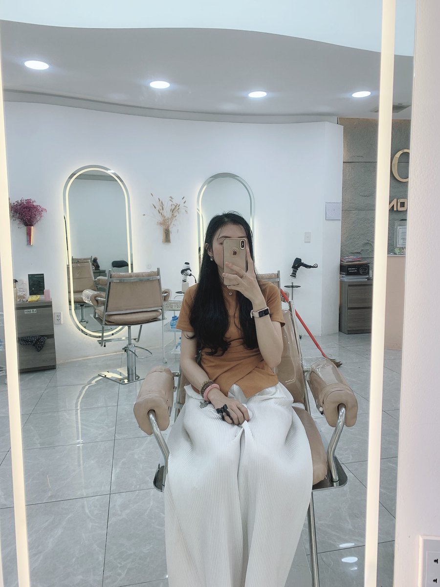 MiMi18699's tweet photo. 何度もチャリティーに行きましが,
今回はとても感動しました。💦

いつも髪の毛を長くやってたんだけど
今日はがん患者に髪の毛を寄付する為に
自分の髪の毛を切りに行きました。🥰

ポジティブなエネルギーをみんなに伝えたいと思ってます。🍀✨

1900 Hair Salon 💇‍♀️️ https://t.co/K9KcdKSCyC