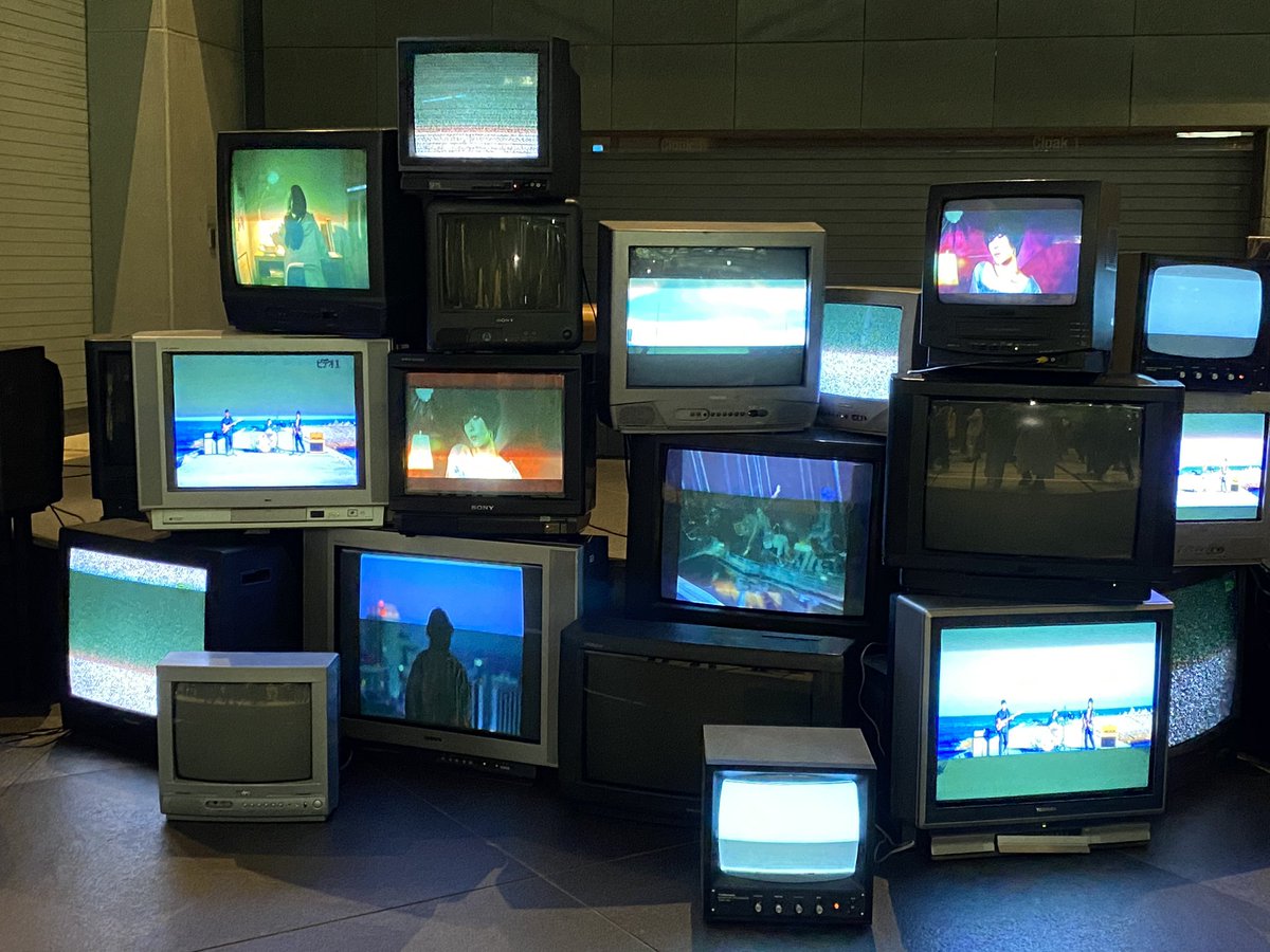 maaar_vuvu's tweet image. 昨日のばうとさうしー最高だった!!

最初のVaundy登場から鳥肌立ってたし、私の好きな裸の勇者聴けてめちゃめちゃ良かった〜☺️
しわあわせとかも改めてすごすぎ、最後の叫びはえぐすぎるよ

さうしーも久々にいつか聴けたし怪物たちよがやばかったよ😩

 #Vaundy  #Saucy Dog 
 #BETTERVIBES