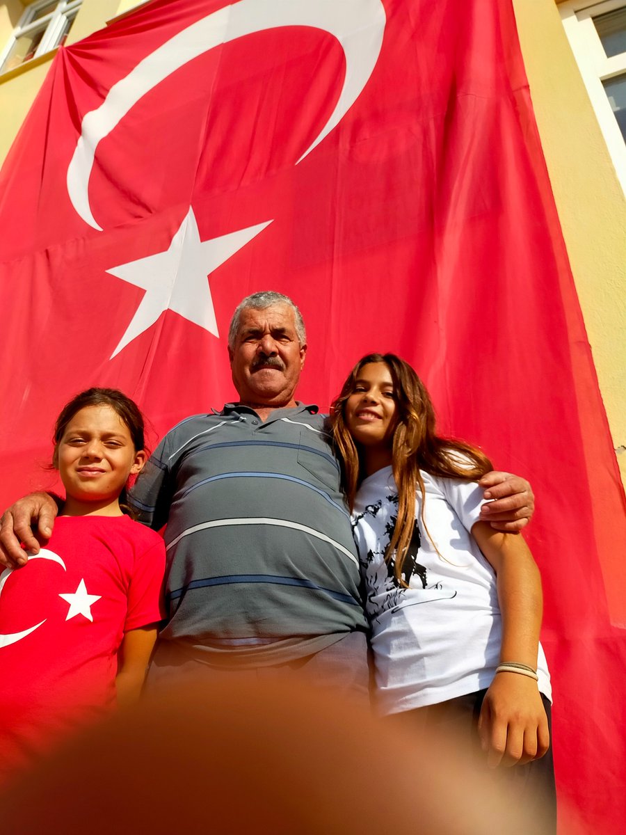 CArifdalg's tweet photo. Nesillerden nesilere 29 EKİM CUMHURİYET BAYRAMI senin sayende ATAM Her��ey için tşk ederiz https://t.co/KQTw3Bh1bw