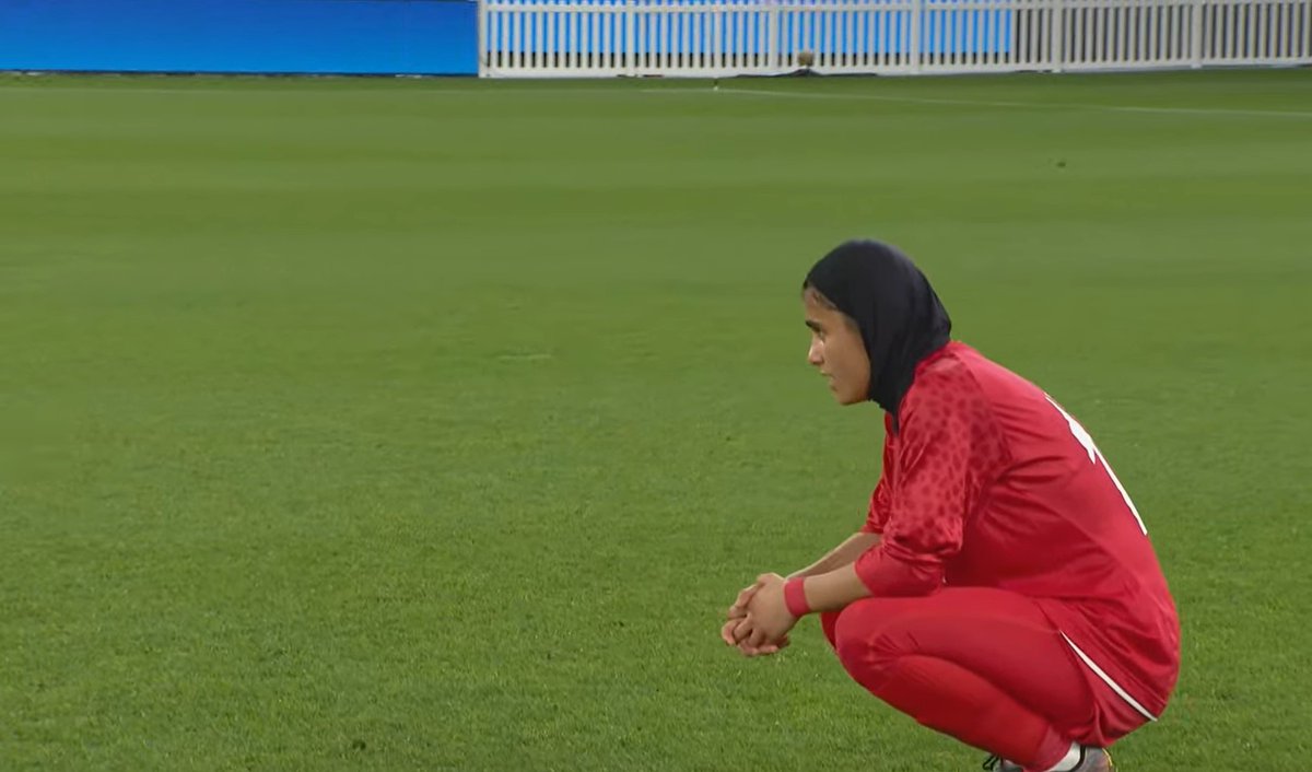 iranteammelli's tweet photo. #IranTaipei 0:0
90+6' Final whistle at OPTUS Stadium in Perth.
#Iran and Chinese Taipei ended with a goalless draw.
Superb GK Zahra #Khajavi 👏
Negin #Zandi is a star ⭐
Samaneh #Chahkandi nearly found the winner💔
#TeamMelli #Women #IRNvTPE
#ایران_چین_تایپه #ایران #تیم_ملی #زنان https://t.co/RwQ6x1G1Ho