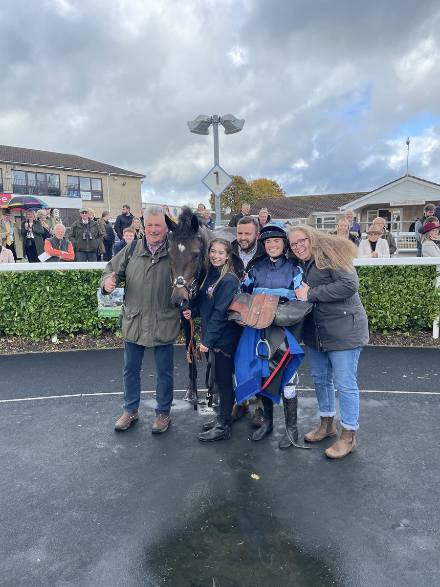 Rare Middleton and Chloe Humphries win the Bob Champion Cancer Trust Charity Race <a href="/wincantonraces/">Wincanton Racecourse</a>. Well done and thank you to his owners Mrs Diana Whateley and Bryan Drew. Well done to Chloe on giving him a great ride and raising over £2500 for this great cause.