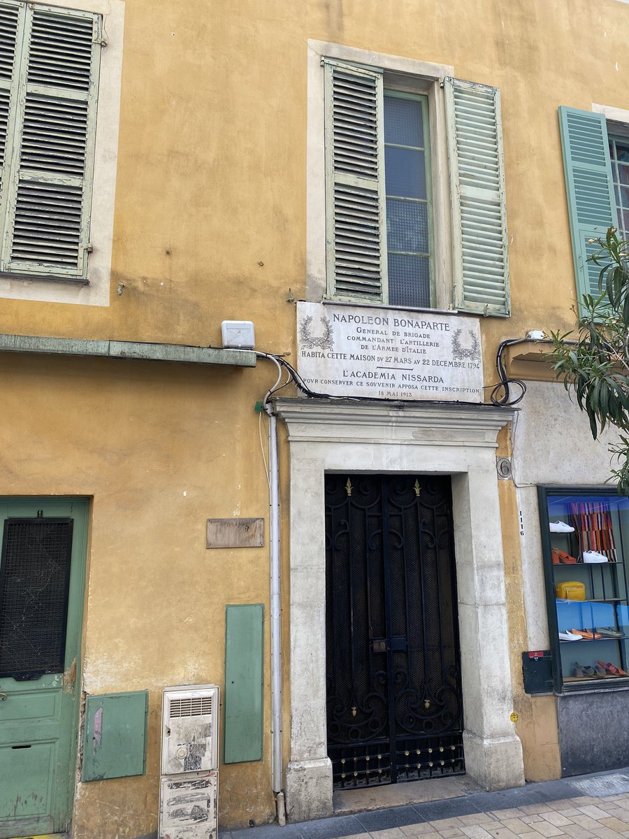 The young General Napoleon Bonaparte lived in this house in the city of Nice (France) from March 27 to December 22, 1794. #musée #muséearmée #premierempirefrançais #reenactment #reenactor #ordres #decorations #medaillemilitaire #book #livre #Nice #France #routenapoleon