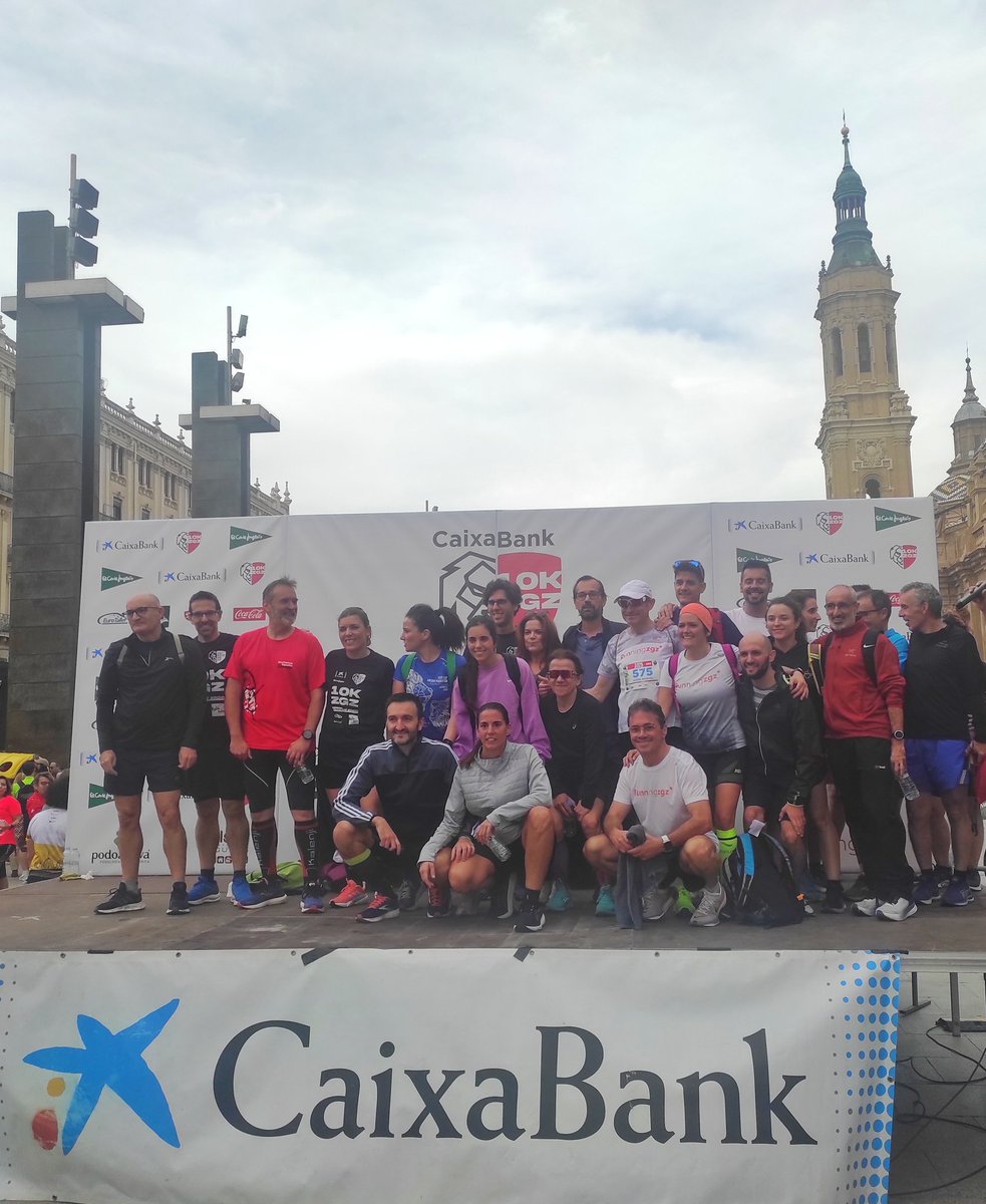El equipo de Running Zgz sigue superando nuevas metas 🏁🧡
Esta mañana en el <a href="/10kzaragoza/">CaixaBank 10k Zaragoza</a> , con un nuevo recorrido pero con la misma ilusión de siempre.
Enhorabuena 👏🏼 a Sara Benedi por ese 🥈 puesto y a Roberto Martín,nuestro coordinador de los grupos de entrenamiento por ser 🥉
