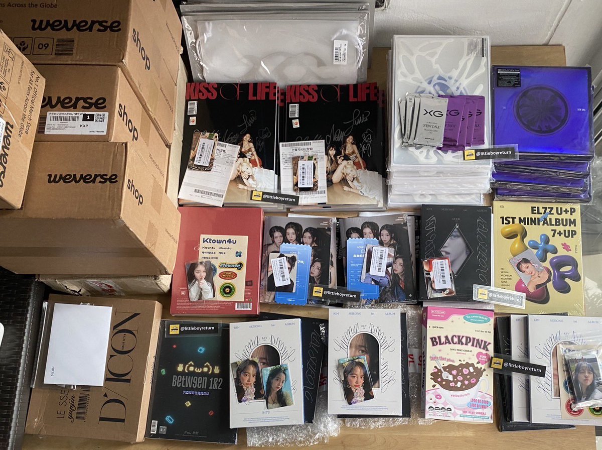 littleboypre's tweet photo. #littleboyupdate ของส่งกลับจากเกาหลี🇰🇷 รอบ 5/10 ถึงมือเราเรียบร้อยค่ะ🙌🏻 จะทักแจ้งยอดที่เหลือเลยนะคะ🥹 (ของรอบนี้ชำระได้ช้าสุดวันที่ 1/11) ยอดครบส่งEMSรอบวันอังคารค่ะ https://t.co/DLETlPBZ3F