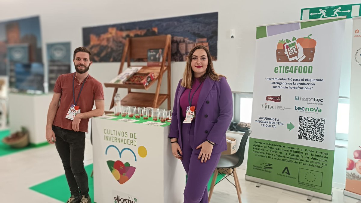 CTTecnova's tweet photo. Estamos en el congreso #Vestial ¡Ven a vernos y haz nuestra cata de tomate cherry del proyecto eTIC4food! https://t.co/7WTKd1myBc