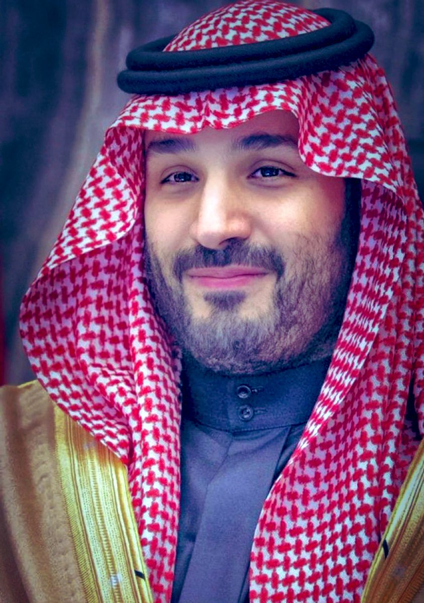 #محمد_بن_سلمان 
مافيه قلبٍ مايحبك ويهواك ..
أسرت بأفعالك قلوب العبادِ ..

عز .. ♥️🇸🇦