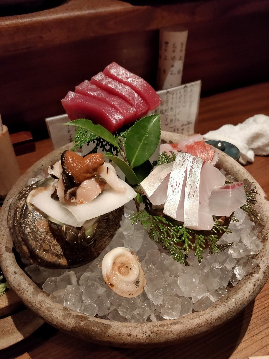 TD21493396's tweet photo. 仕事終わりの飲みは格別ですな😊

明日は先輩夫婦とデイキャンプ。夫婦+私。

夫婦水入らずのところすみませんて感じ😅まぁ誘われた側やし大丈夫っしょ😤(強がり)

#デイキャンプ
#Twitter婚活
#刺身盛り合わせ https://t.co/W0xdPRPL4L