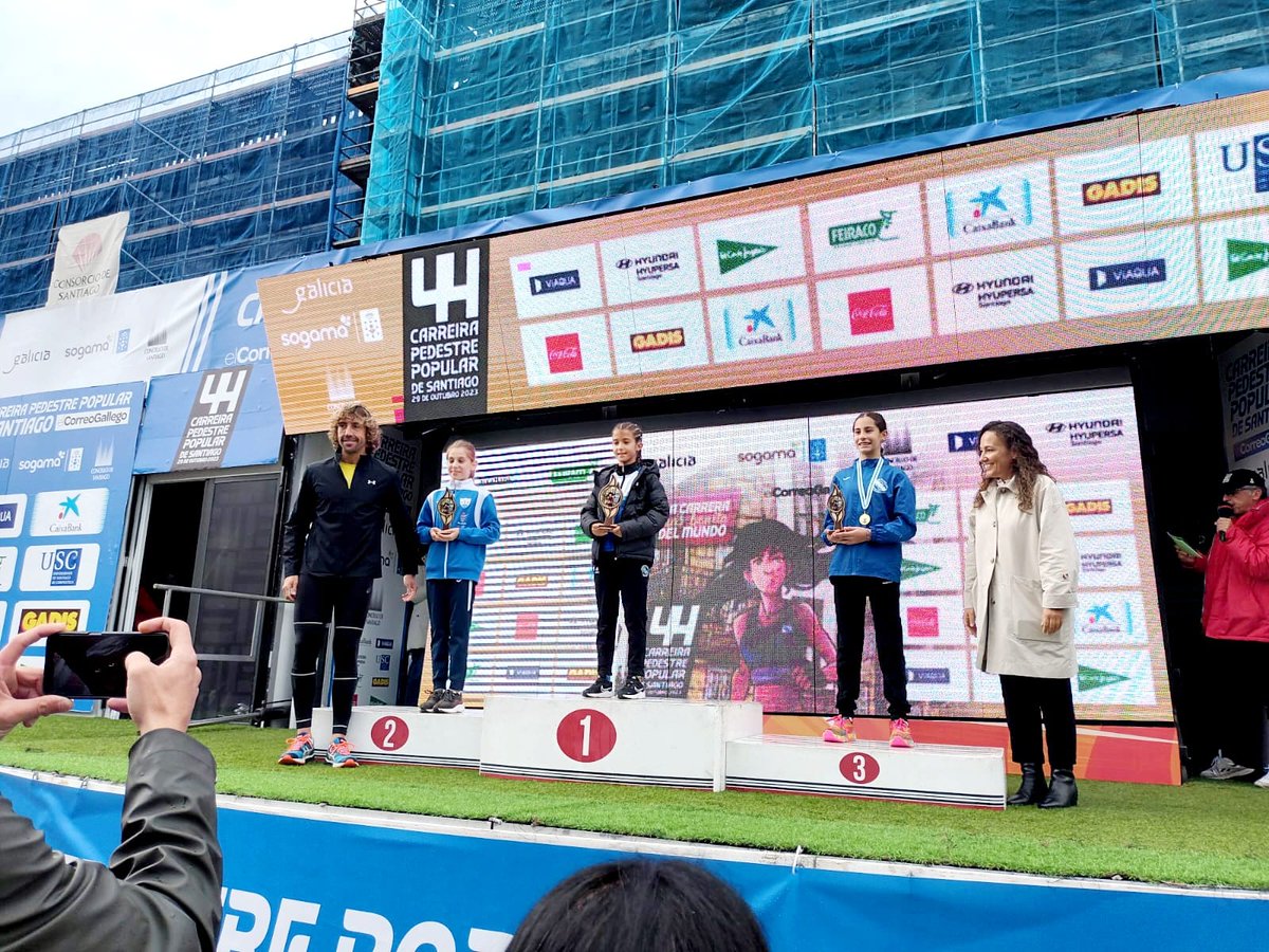 🏃‍♀️ Xornada de deporte gozando da carreira máis bonita do mundo, a #Pedestre2023 organizada por <a href="/elcorreogallego/">El Correo Gallego</a> coa que colaboramos e participamos como #EquipoViaqua! 💪 Parabéns a todos os premiad@s, vémonos na vindeira edición! #CarreiraPedestre