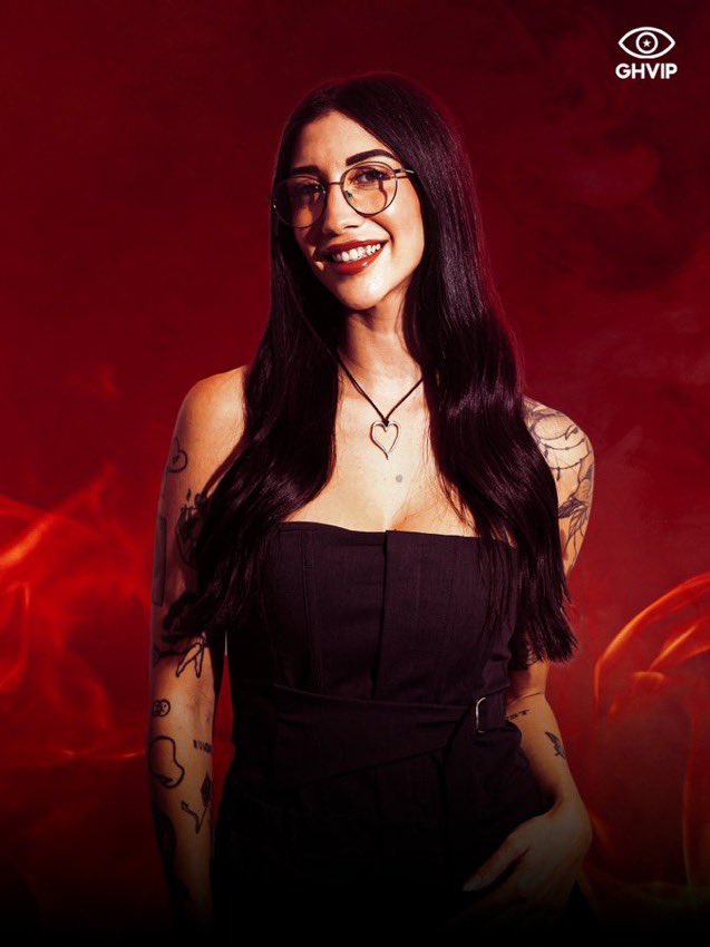 comentemoslo's tweet image. BRAVÍSIMA NAOMI

Gustavo le dice a Naomi q debería pedirle perdón a Avilés x sacarle el dedito y recibe plomo delicioso.

"Vas de imparcial y de imparcial tienes poco.
Le decías a Yiya q m pidiera perdón cuando me 
insultaba? o a Avilés?"

Así si se gana una SALVACIÓN #GHVIP29O