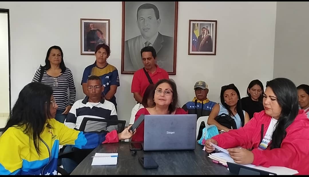 MÉRIDA| Equipo político del municipio Campo Elías desmonta las mentiras de primarias opositoras goo.su/q26OBV  

#PasiónYEsfuerzo