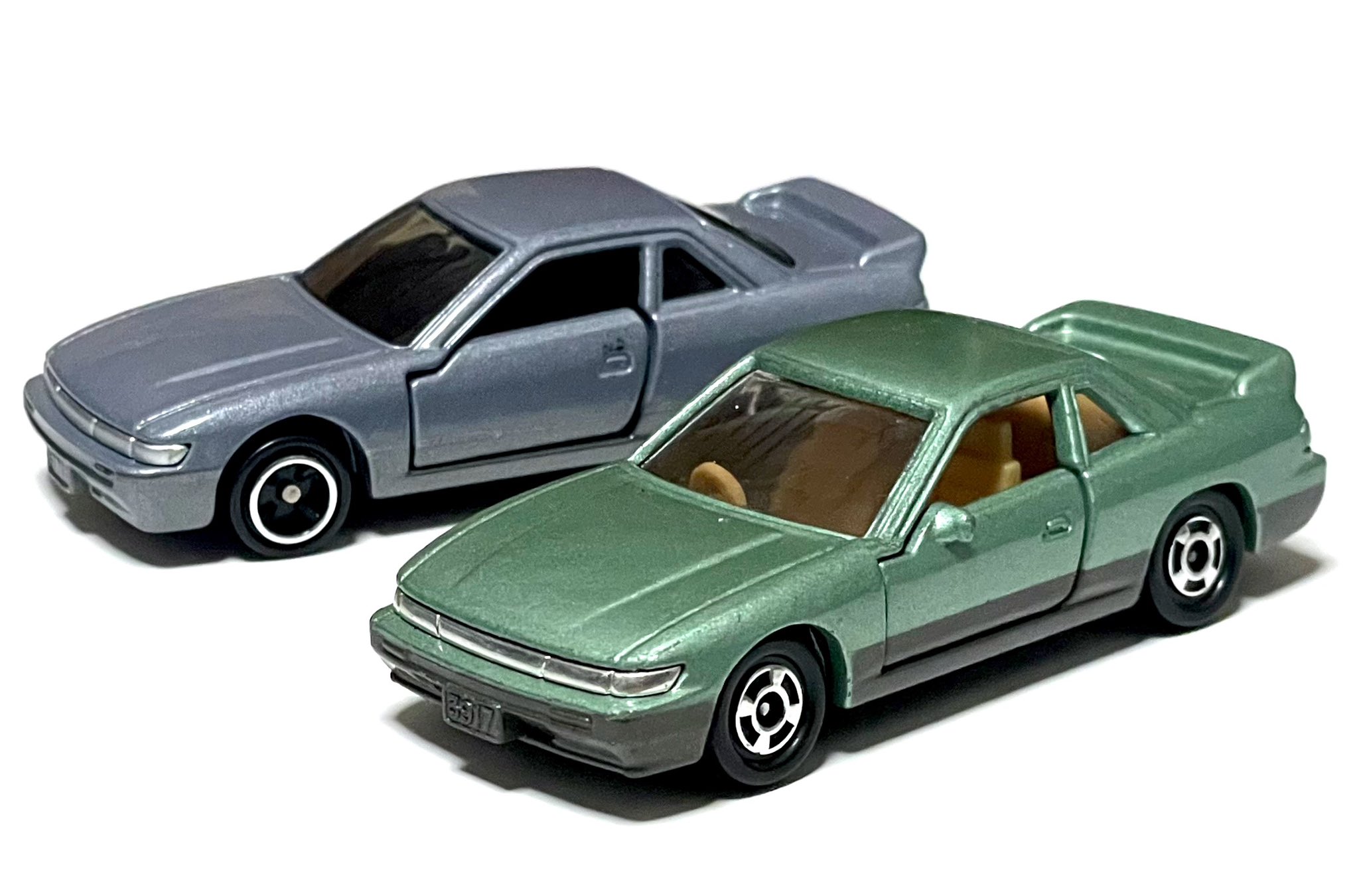 スト－ム　レスポ－ル　中古　美品‼️ シルバ－系の色 トミカラボ on X: 