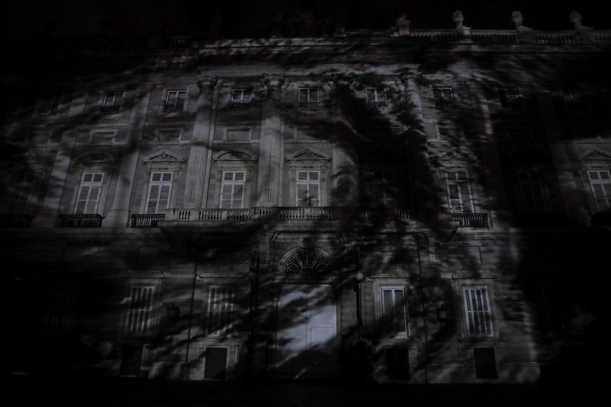 Noche de luces en <a href="/_LuzMadrid/">LuzMadrid</a>