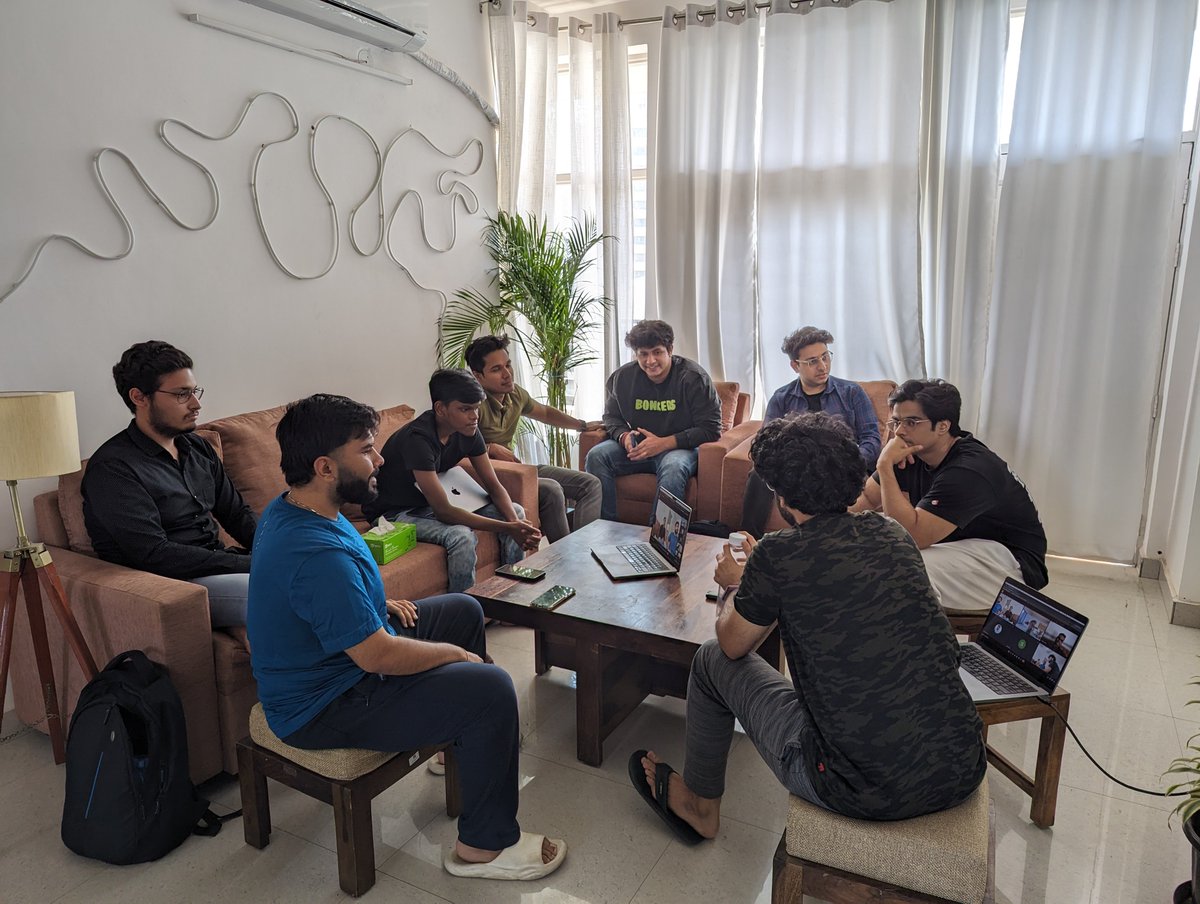 _royaltomar's tweet photo. Just had our first-ever townhall at @MeetSpur, and I couldn't be prouder of this Avengers-like founding team! ๐ฆธโโ๏ธ๐ฆธโโ๏ธ
From Delhi NCR to Mumbai, we all connectedโsome in-person, some online. ๐
Crazy stories, 10x people, and big plans for the future! ๐
#Spur #FirstTownhall #TeamUnit