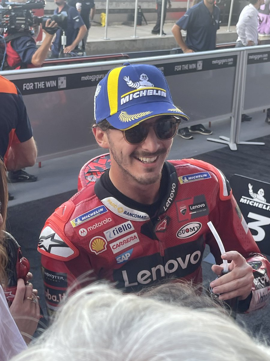 ducaticorse's tweet photo. ✌🏼 Man, what a race! 🥈 #ThaiGP

#ForzaDucati #DucatiLenovoTeam https://t.co/kHOQSzRBxX