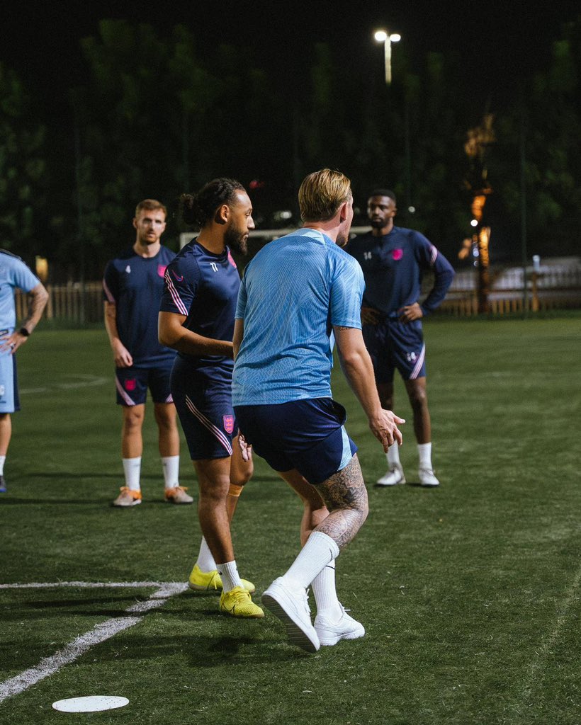 Prep ready for our 2nd World Cup game tonight.. England vs Slovakia 🦁 🏴󠁧󠁢󠁥󠁮󠁧󠁿 ⚽️ WMF via FB/YouTube 6.15pm K.O UK time @GBMiniFootball