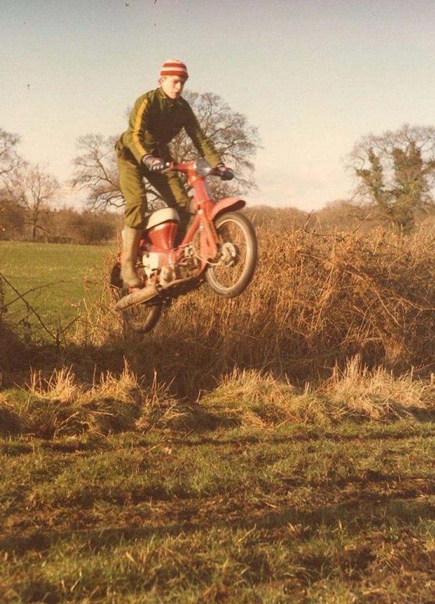 mxnicebluetick tweet media