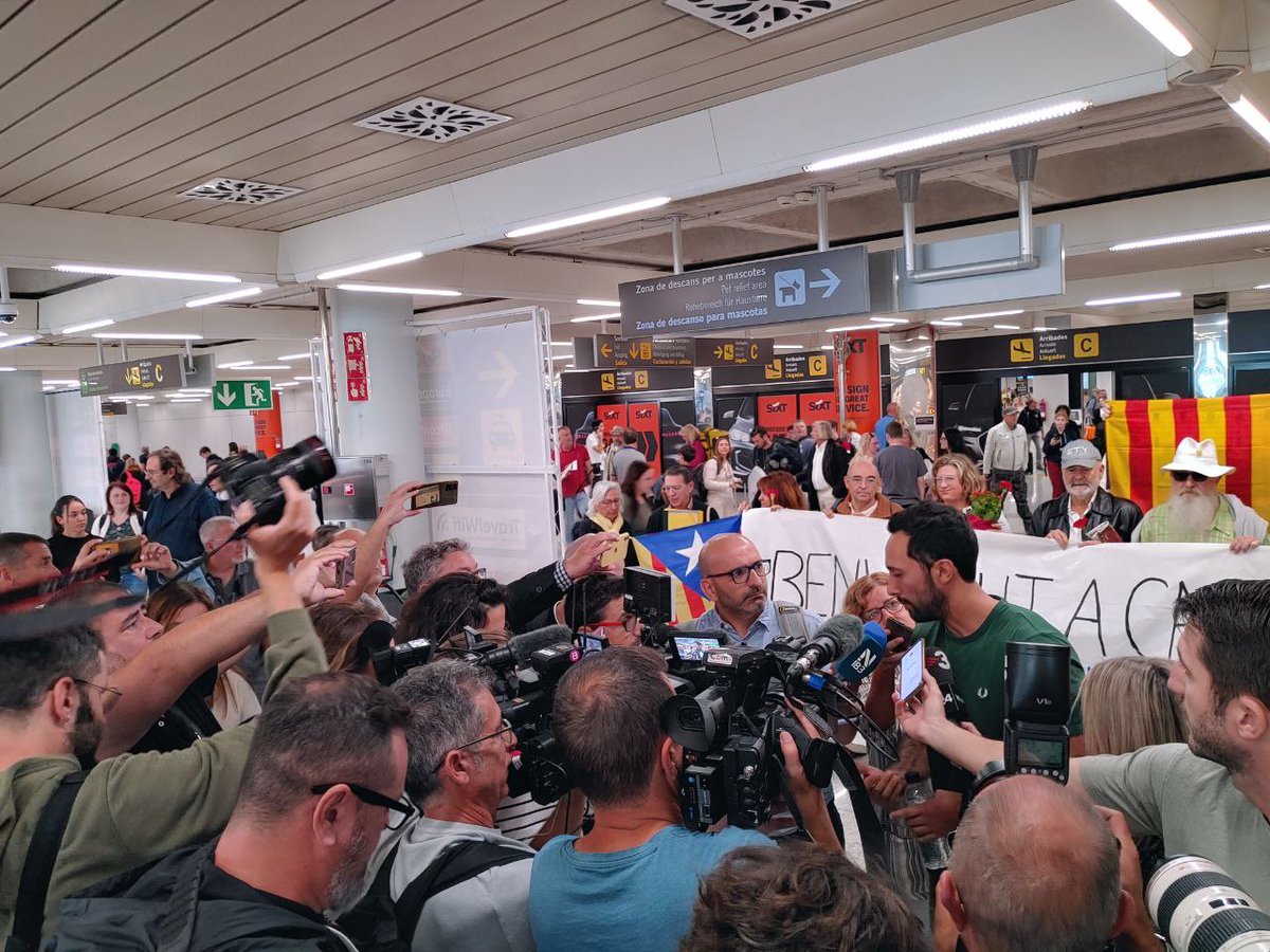Alerta Solidària tweet media