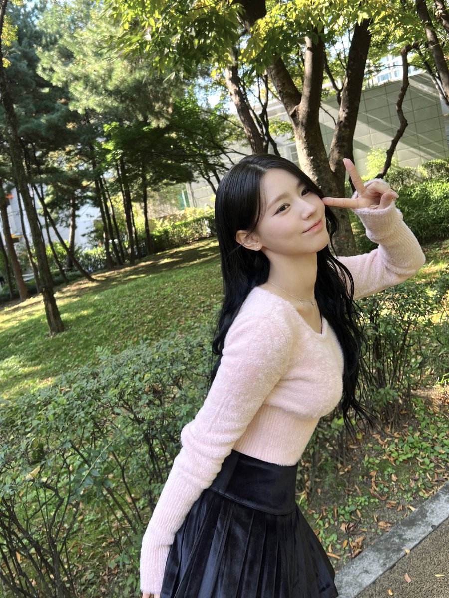 G_I_DLE tweet picture