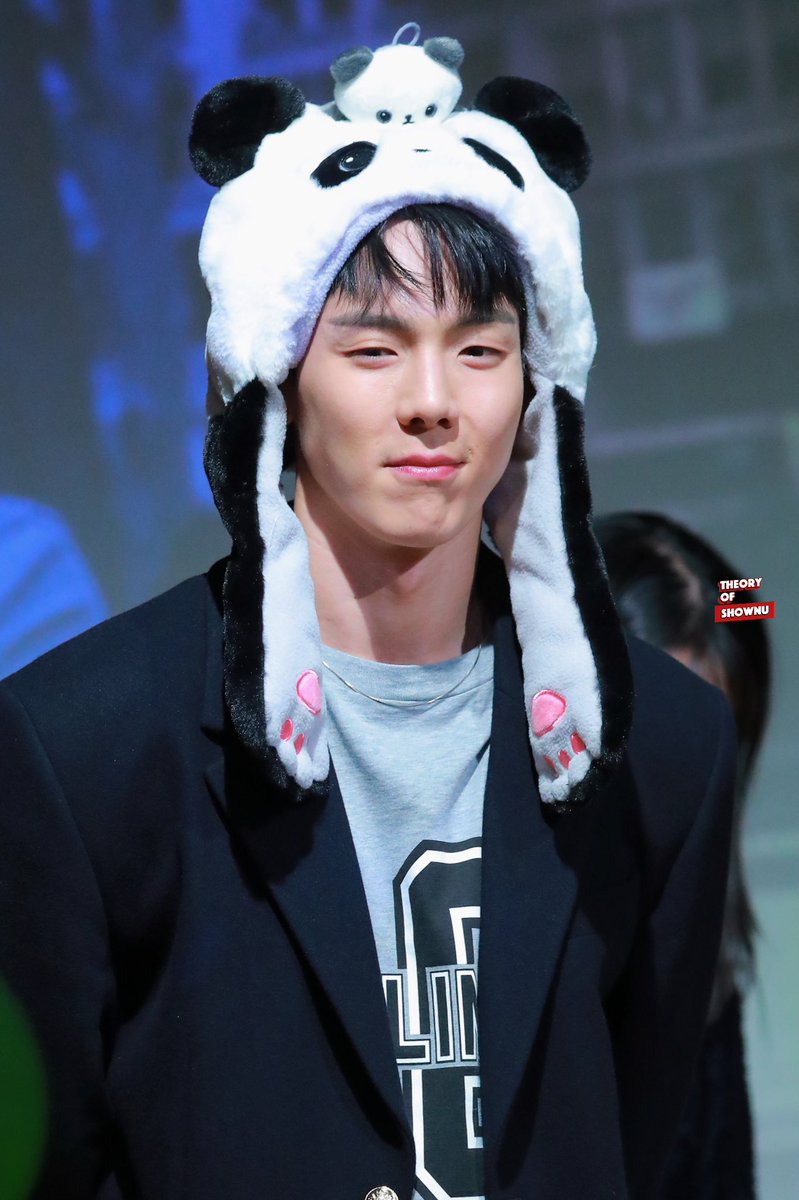 20231029

📕#SHOWNU #셔누 #ショヌ
📗#MONSTA_X #몬스타엑스 
📘<a href="/OfficialMonstaX/">몬스타엑스_MONSTA X</a>