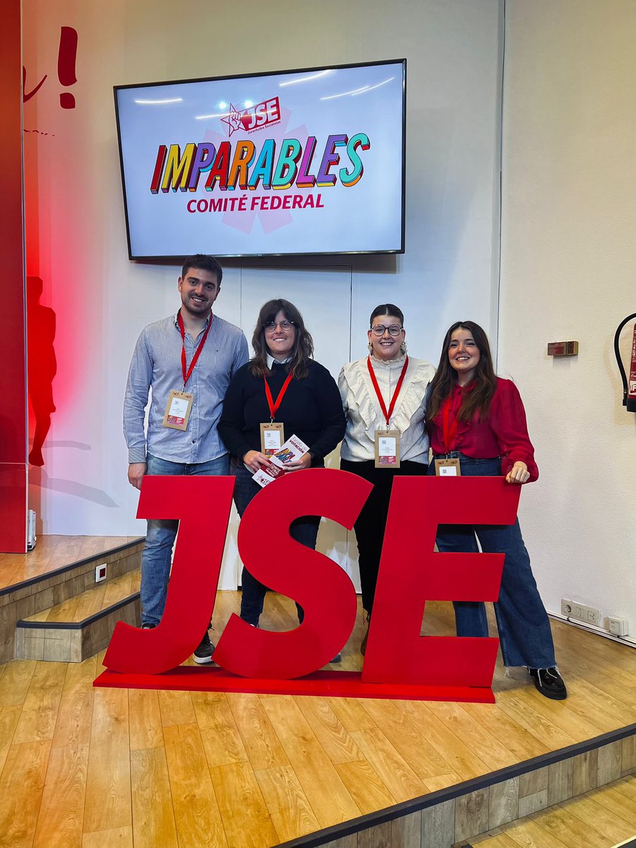 Nuestra secretaria general <a href="/Andreadlsg00/">Andrea de los Santos Gil</a> acude como delegada de <a href="/jsrioja/">Juventudes Socialistas de La Rioja</a> al Comité Federal de JSE que se está celebrando este fin de semana en Valencia.

#Imparables