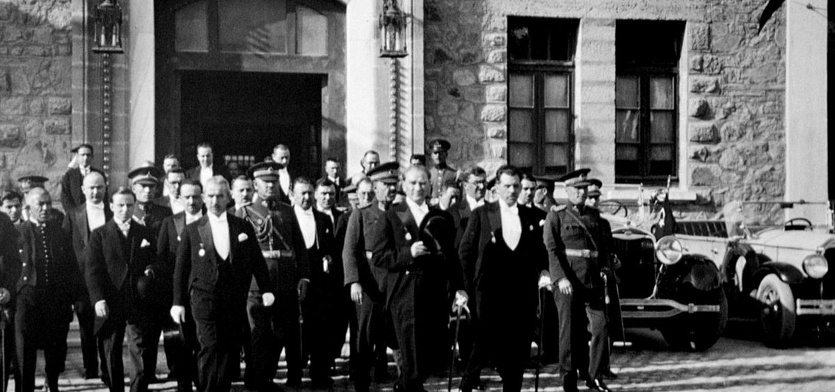 bettercallaltun's tweet photo. Yaşasın  cumhuriyet. Nice yüzyıllara 
#Cumhuriyet100Yaşında https://t.co/mbHKx2trPl