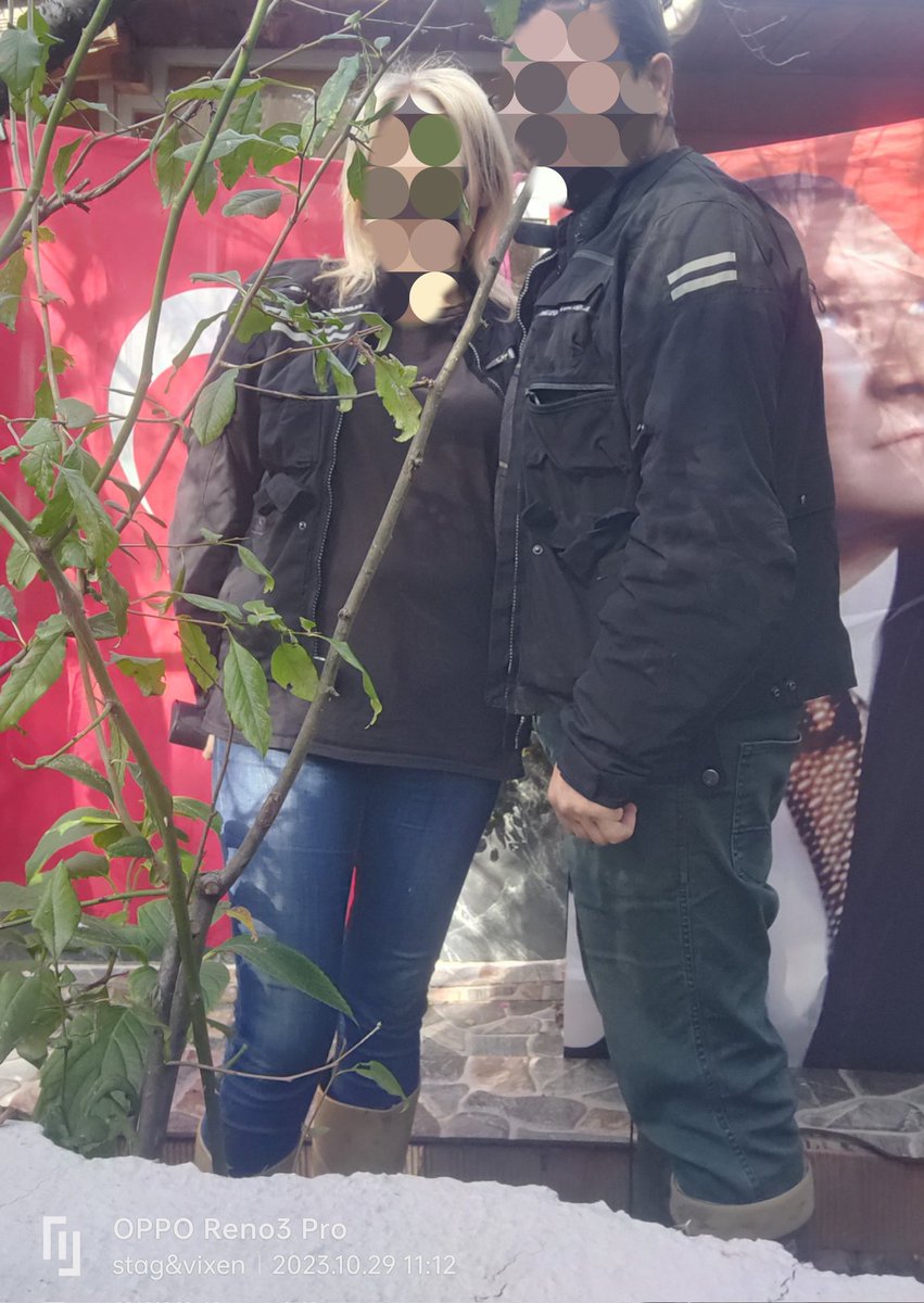Cumhuriyetin 100. Yılını görebilen bir nesil olduğumuz için çok şanslıyız. Ne mutlu bizlere ki Atatürk gibi bir liderimiz olmuş. Yaşasın Cumhuriyet. ♥️♥️