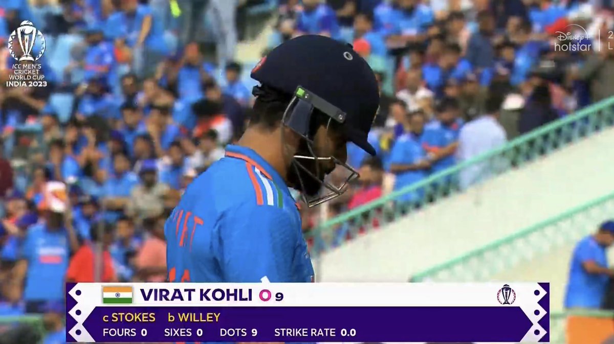 khushi_khadim's tweet photo. #INDvsENG
Kohli goes out of the ground https://t.co/kVEOfN7OLM