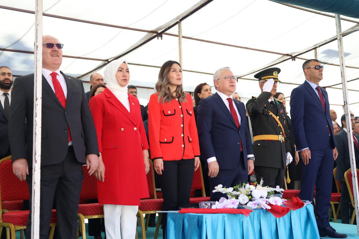 rukiye_toy's tweet photo. Cumhuriyetimizin ilanının 100. yıldönümünde, Gazi Mustafa Kemal Atatürk başta olmak üzere, İstiklal Harbimizin kazanılmasına ve yeni devletimizin kuruluşuna öncülük eden tüm kahramanlarımızı tazimle yad ediyorum.
Cumhuriyetimizin 100. yılı kutlu olsun!  

#TürkiyeYüzyılı https://t.co/jemiyKlIMs