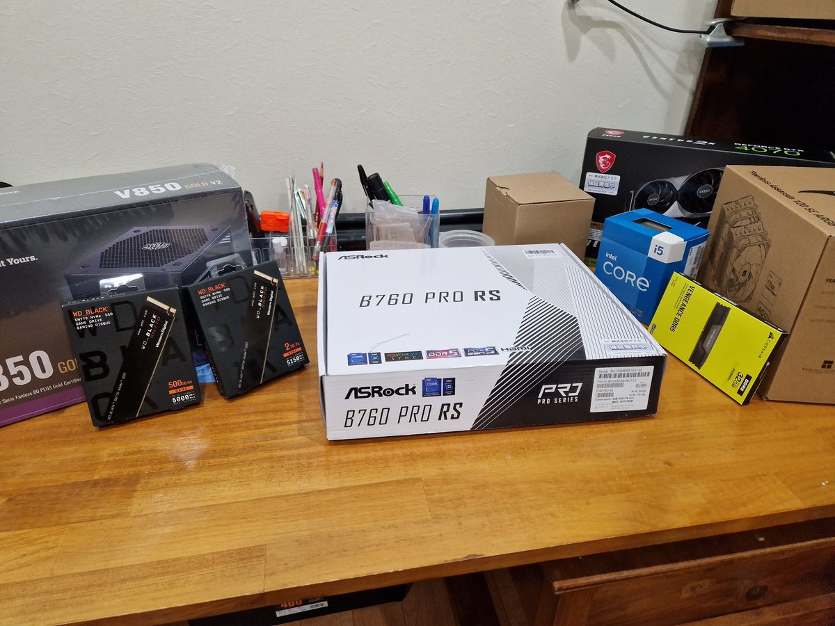 theartofnemo's tweet image. Time to build a new pc! Rtx 4070 baby! And ddr5 mobo. Let&apos;s good #buildapc #ddr5 #gaminglife