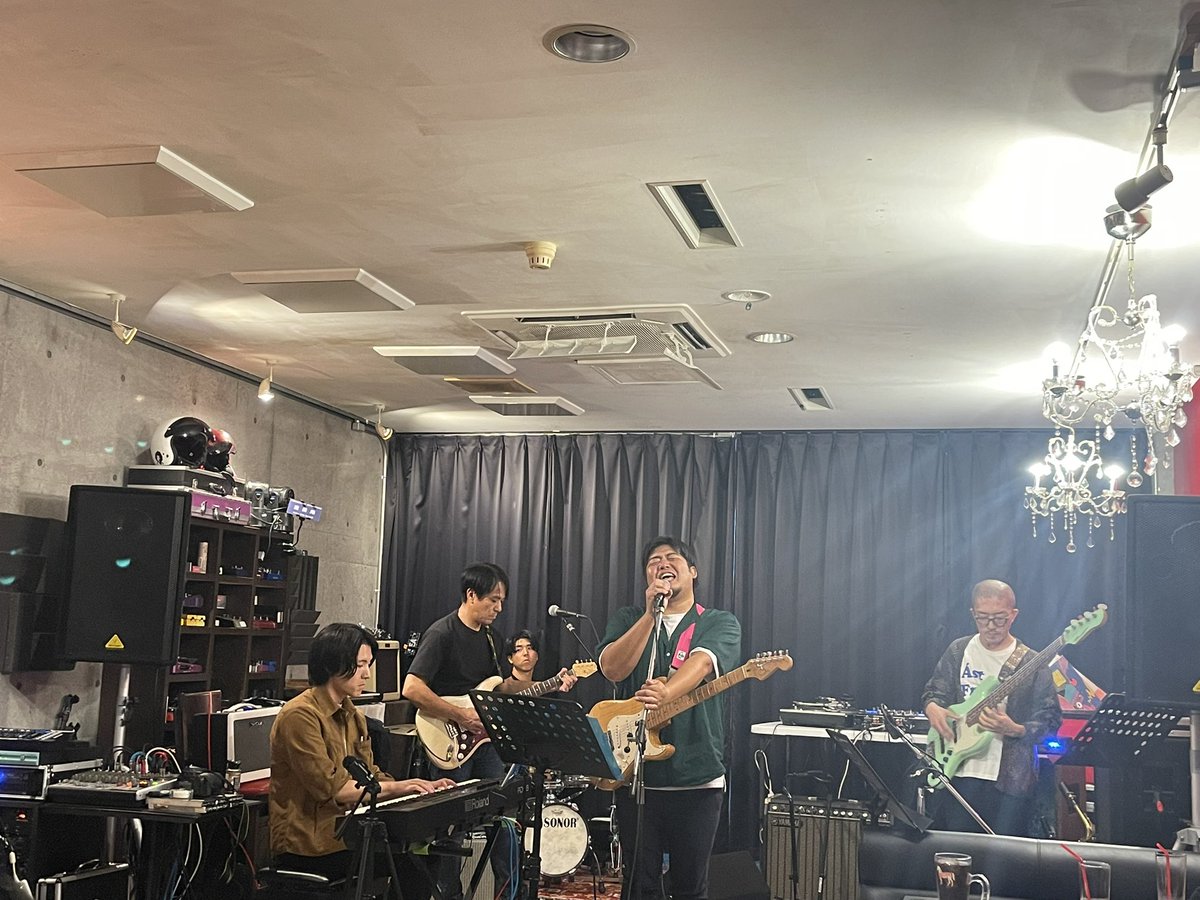 keijisoma's tweet photo. 今日はコチラも盛り上がってまーす!!
#オライデ #thesmooth https://t.co/jFCNlGrrGy