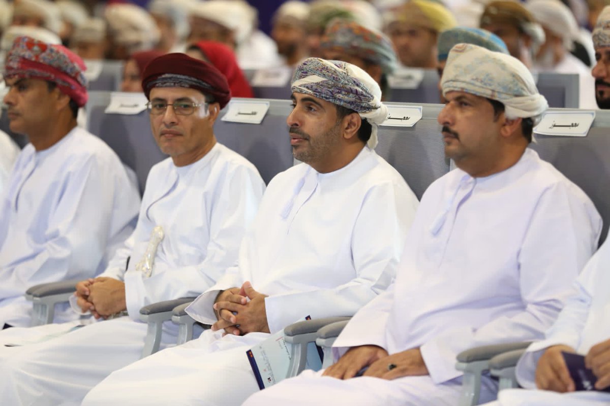 qsm_bt's tweet photo. مشاركة طلبة تعليمية محافظة شمال الباطنة في #ندوة_مستقبل_المباني_المدرسية
الطالب: يامن البداعي من مدرسة صحار
الطالبة: حصة الجابرية
من مدرسة حواء بنت يزيد
#فعاليات_تعليمية_شمال_الباطنة 
#تعلم_مستدام https://t.co/soSiLs5W2C
