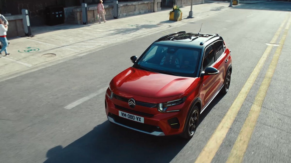 Nos vamos hasta París 🇫🇷 con <a href="/Juanjo_Godmode/">Juan José López</a> para conocer la nueva generación del compacto de la marca francesa, el <a href="/CitroenEspana/">Citroën España</a> ë-C3 ⚡️. Llega con versión eléctrica con hasta 320 km de autonomía🔋.

<a href="/puntalproduc/">puntalproductions</a> <a href="/antena3com/">Antena 3</a> <a href="/JALeonCapitan/">José A. León Capitán</a> #CCubicos341