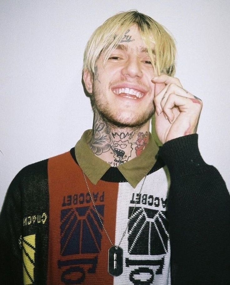 OMFGpeep's tweet photo. lil peep. https://t.co/sXxWaz8nMm