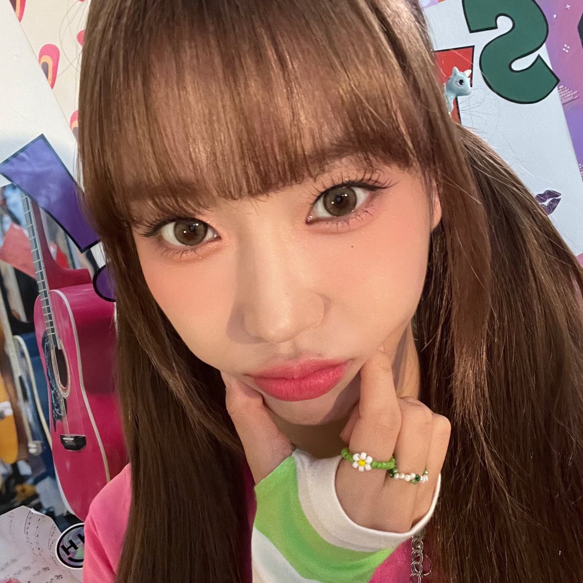 staycfancafe's tweet photo. 🐰💭 new profile picture + background https://t.co/V3xxiuk23z