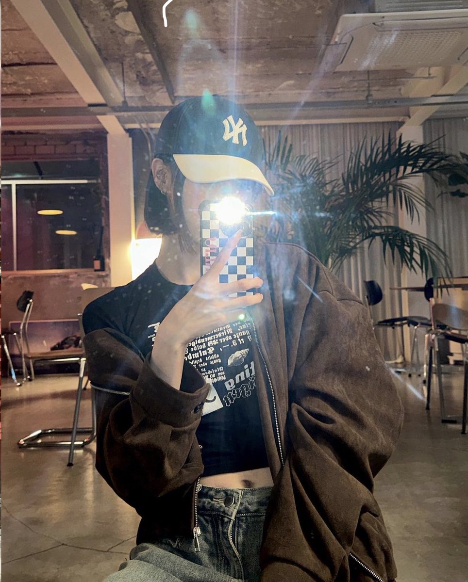 IrrisUpdates's tweet photo. ❀ ‘25.10.23’ lucirliv—🎞new post
« Sponsored My Love Ball Cap 👻
#MLBKOREA #MLBCREW #MLBCAP #MLBHats #MLBBallCap #HatsCordy #HatsRecommended #CapHats #BallCapHats #BallCapFashion #BallCapCoDie #BallCapRecommendation »
› 🦢
————————————
#IRRIS #아이리스 #LIV #리브 https://t.co/RL9op1a6Wn