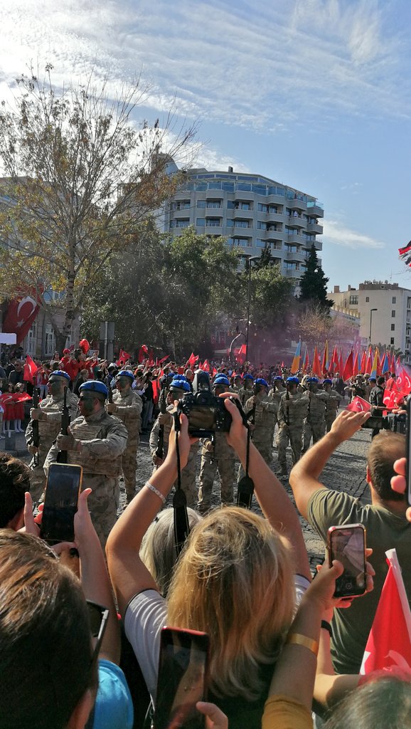 Çağla tweet media