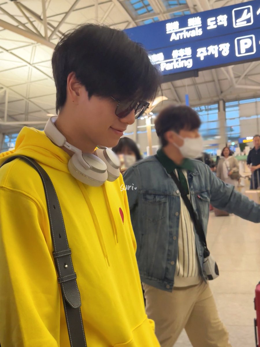 isuriyayaya's tweet image. 🎈

#phuwintang
#PPfandayxSeoul
#GMMTVFANDAY6
#PondPhuwin 

@phuwintang