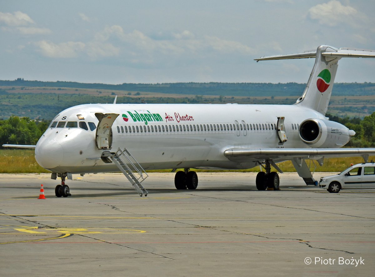 21.10 linia #EAC wycofała ostatniego MD-82. Bułgarska linia była ostatnim europejskim operatorem rodziny #MD80/European Air Charter retired its last #MD82 on 21OCT.#Bulgarian airline was the last European operator of the McDonnell Douglas narrowbody type👉rynek-lotniczy.pl/wiadomosci/eur…