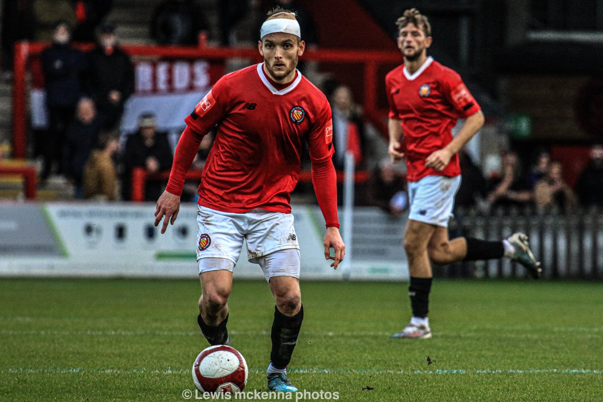 lewmck95's tweet image. basil fawlty playing for @FCUnitedMcr 😂😂