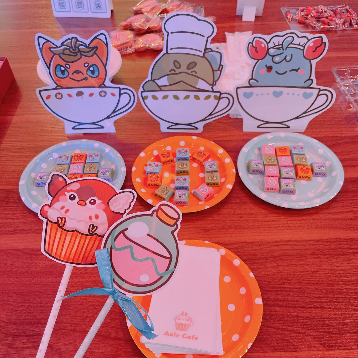 poyoaxie's tweet photo. チロルチョコ🍫
アート🎨
@oshiosann
#AxieLabs #AxieInfinity https://t.co/jlm7gRb4iE