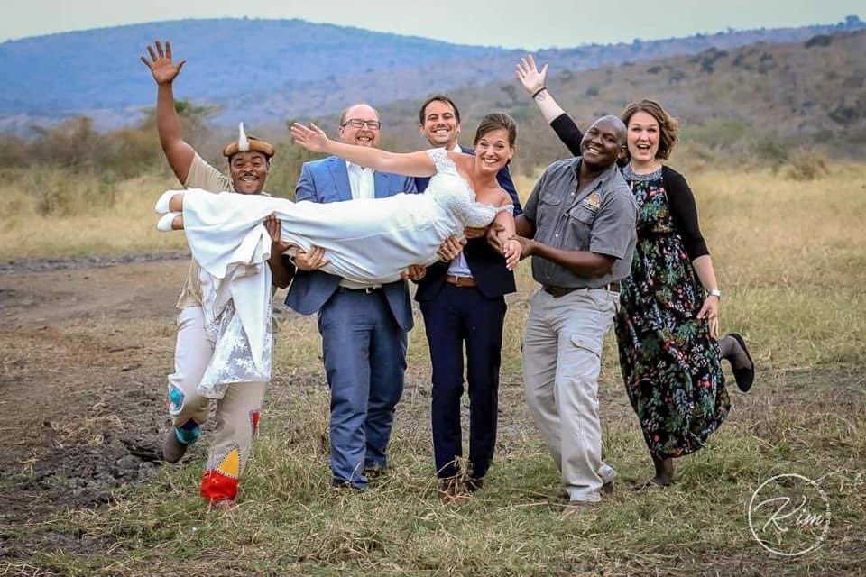 Cthrume71's tweet photo. Creating timeless memories from unique moments is what I love to do and why I love photography β₯οΈ
https://t.co/oVK5uAJcAh
#weddingphotography
#ThulaThulaGameReserve #safari #cthrume #momentsimtime #memoriesinfocus
#stormdaylightsun https://t.co/bQ9BDMoVEZ