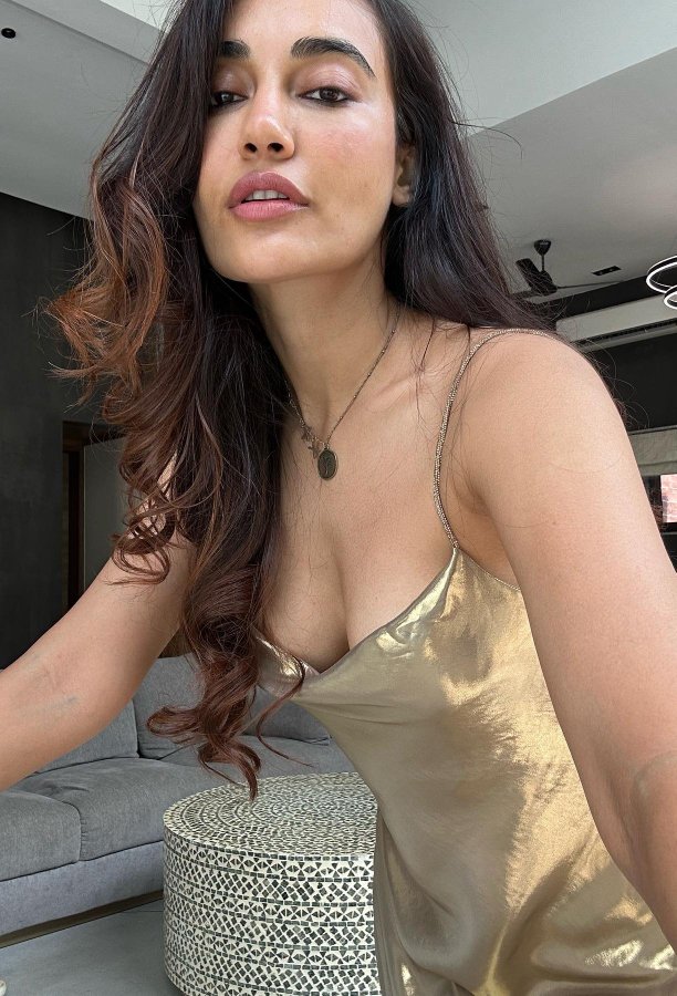 F9mYA-wa8AAaO3C?format=jpg&name=900x900